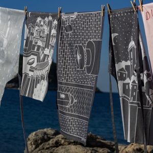 Stradun Grey Tablecloth - Image 2